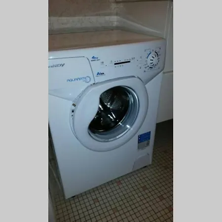 White House Apartment *
