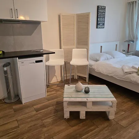 White House Apartmán